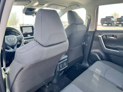 Certified 2025 Toyota RAV4 XLE image 17
