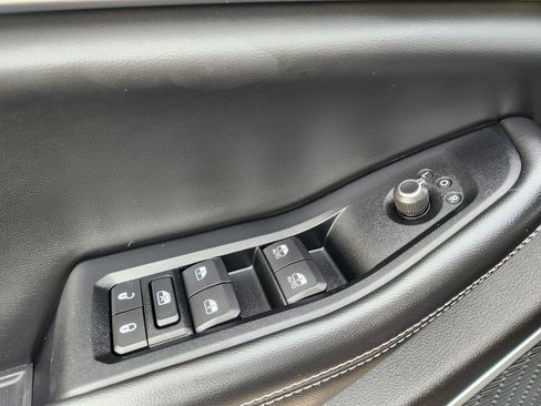 Used 2023 Jeep Grand Cherokee Limited w/ Trailer Tow Prep Group (B) image 13