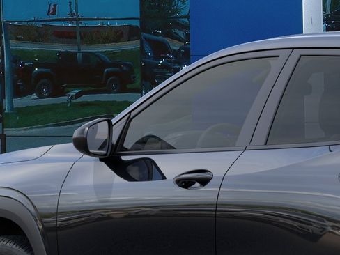 New 2026 Chevrolet Trax RS w/ Driver Confidence Package FWD image 36