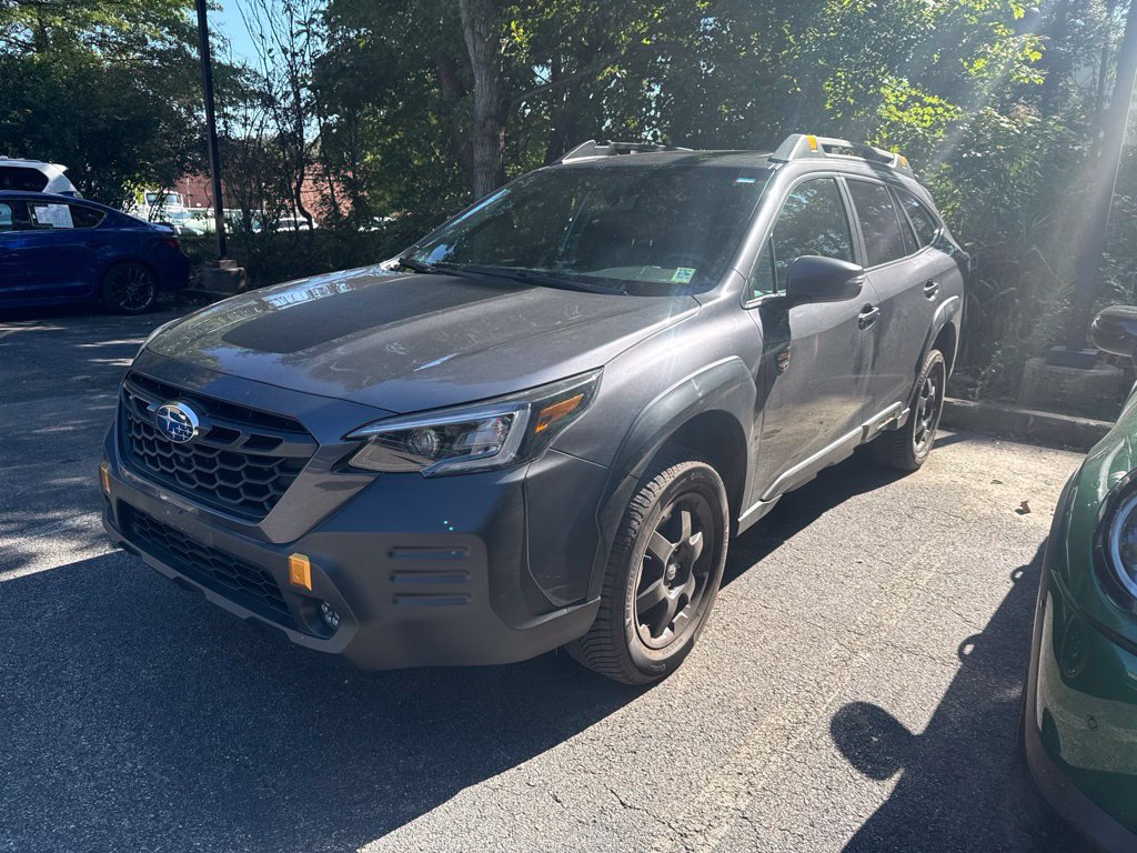 Used 2022 Subaru Outback Wilderness AWD/4WD image 3