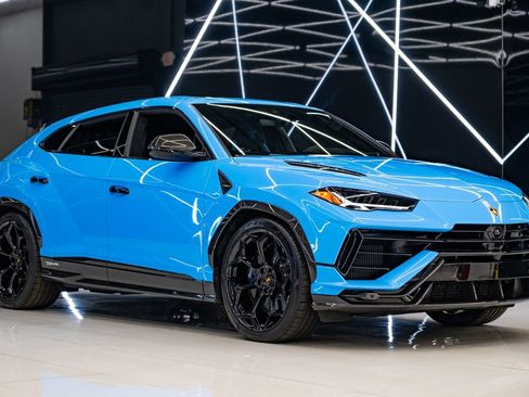 Used 2024 Lamborghini Urus Performante AWD/4WD image 1