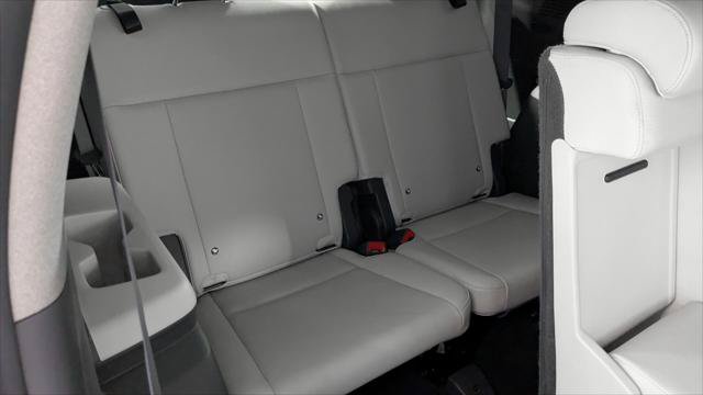 Used 2024 Hyundai Santa Fe Limited AWD/4WD image 18