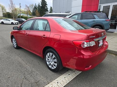 Used 2012 Toyota Corolla LE image 9