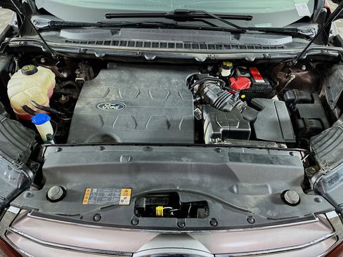 Used 2015 Ford Edge Titanium w/ Equipment Group 302A image 33