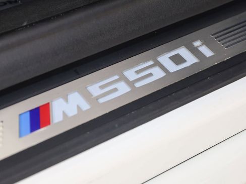 Used 2018 BMW M550i xDrive AWD/4WD image 14