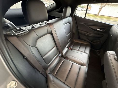 Used 2024 Buick Envista Sport Touring w/ Convenience I Package image 27