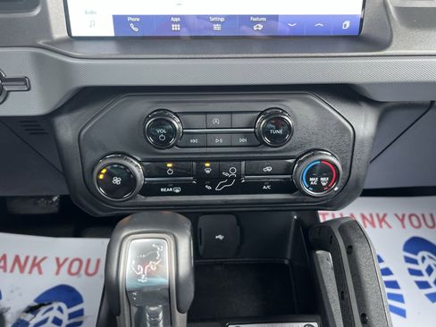 Used 2024 Ford Bronco Big Bend image 19