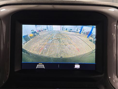 Used 2020 Chevrolet Silverado 1500 Custom w/ Custom Value Package image 29