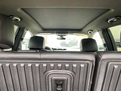 Used 2021 Cadillac XT5 Premium Luxury w/ LPO, Floor Liner Package AWD/4WD image 25