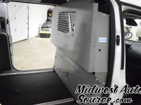 Used 2021 Ford Transit Connect XL image 25