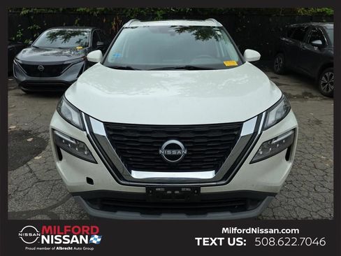 Used 2023 Nissan Rogue SV w/ SV Premium B Package AWD/4WD image 6