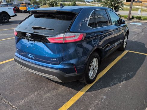 Used 2023 Ford Edge SEL AWD/4WD image 4
