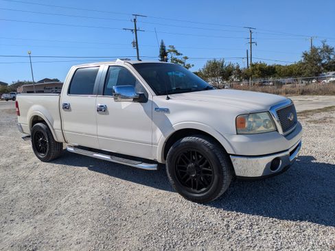 Used 2008 Ford F150 XLT image 2