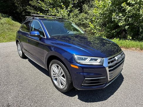 Used 2019 Audi Q5 2.0T Premium Plus w/ Premium Plus Package AWD/4WD image 4