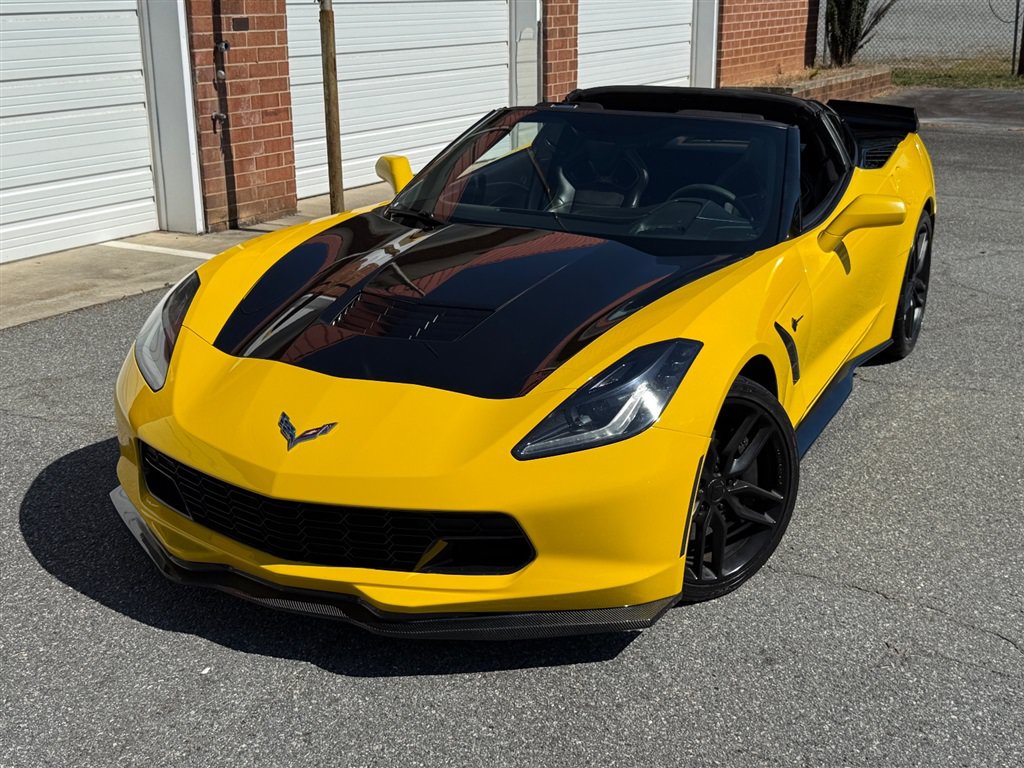 Used 2014 Chevrolet Corvette Stingray Coupe w/ 3LT Preferred Equipment Group RWD image 10