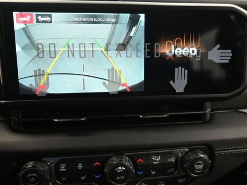 New 2026 Jeep Wrangler Unlimited Rubicon image 19