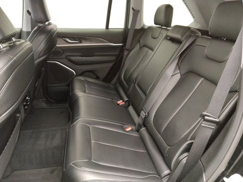 Used 2022 Jeep Grand Cherokee Limited 4xe AWD/4WD image 18