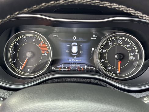 Used 2021 Jeep Cherokee Latitude Lux 80th Anniv w/ Quick Order Package 26U 80TH image 36