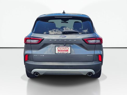 Used 2024 Ford Escape Active AWD/4WD image 11