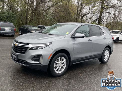 Used 2023 Chevrolet Equinox LT image 3