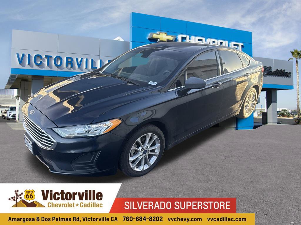 Used 2020 Ford Fusion SE FWD image 1