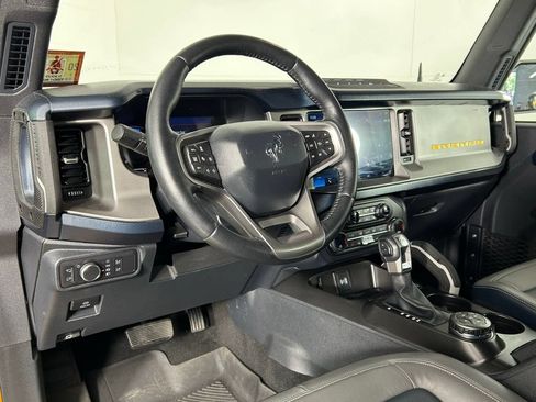 Used 2021 Ford Bronco First Edition AWD/4WD image 14