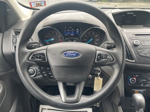 Used 2017 Ford Escape SE AWD/4WD image 20