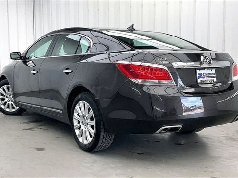 Used 2013 Buick LaCrosse Leather FWD image 11