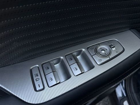 Used 2023 Hyundai Palisade Calligraphy image 12