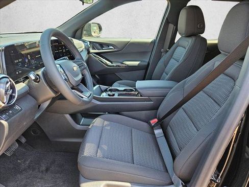 New 2026 Chevrolet Equinox LT FWD image 4
