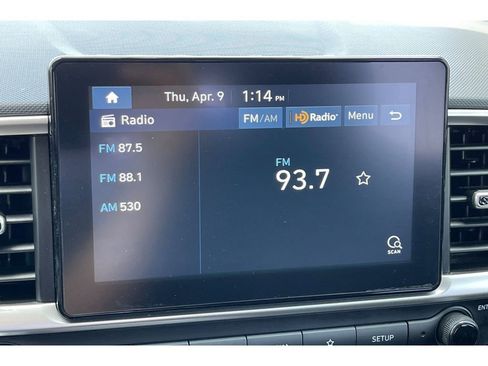 Used 2021 Hyundai Venue SE FWD image 25