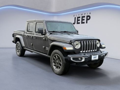 Used 2020 Jeep Gladiator Overland image 9