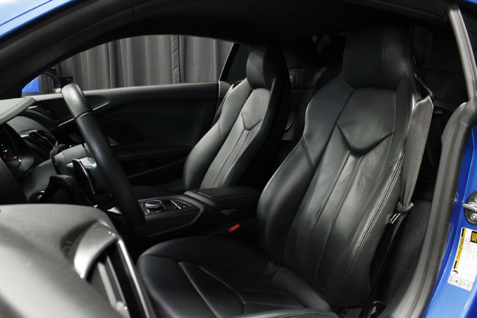 Used 2023 Audi R8 V10 performance RWD image 5