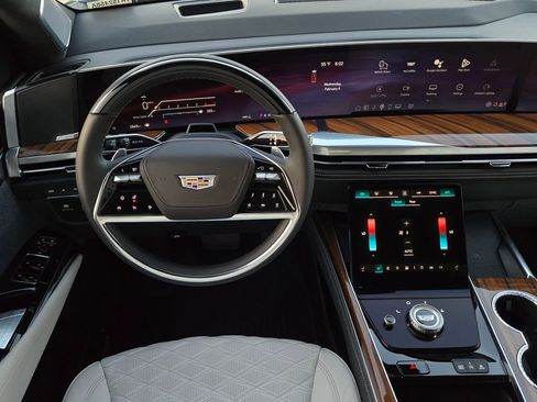 Certified 2026 Cadillac Escalade ESV Platinum Sport w/ LPO, ONYX Package image 14