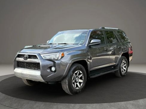 Used 2018 Toyota 4Runner TRD Off-Road image 1