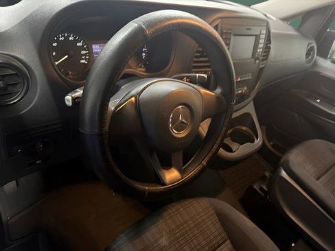 Used 2016 Mercedes-Benz Metris image 15
