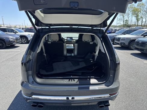 Used 2020 Lincoln Aviator Black Label w/ Dynamic Handling Package AWD/4WD image 27