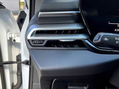 Certified 2025 Audi A5 2.0T Premium w/ Convenience Package image 27