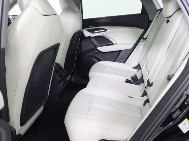 New 2026 Audi Q5 Premium Plus AWD/4WD image 15