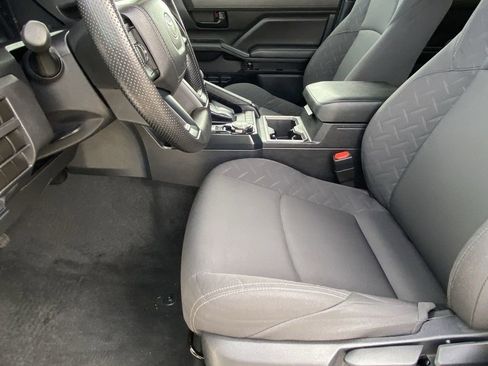 Certified 2025 Toyota Tacoma SR5 image 11