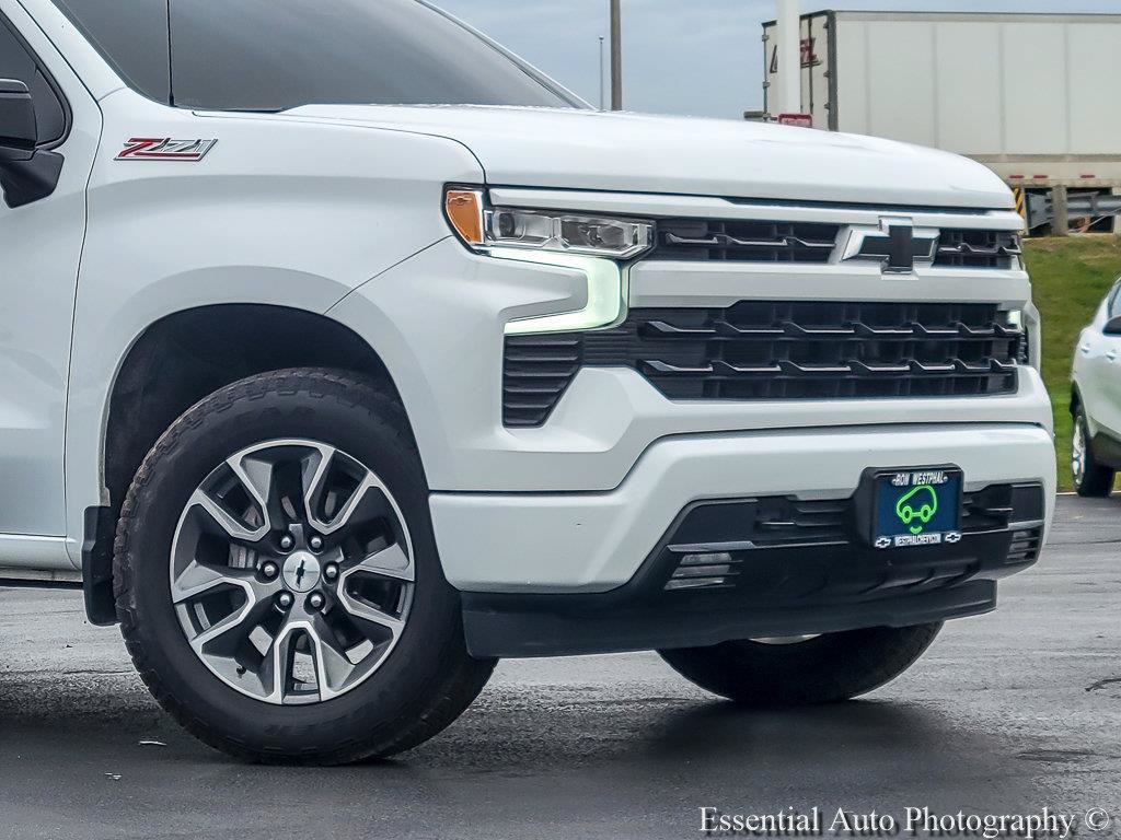 Certified 2024 Chevrolet Silverado 1500 RST w/ Convenience Package II AWD/4WD image 3