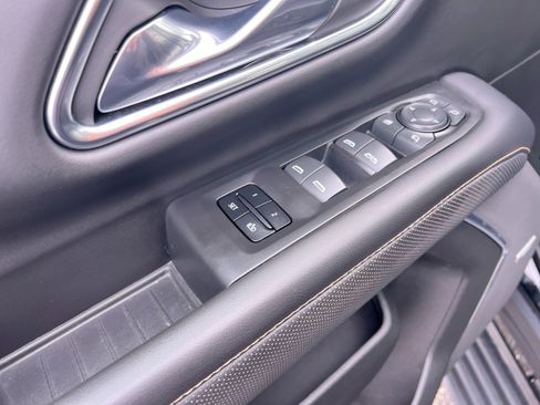 Used 2023 GMC Yukon XL AT4 w/ AT4 Premium Package image 14