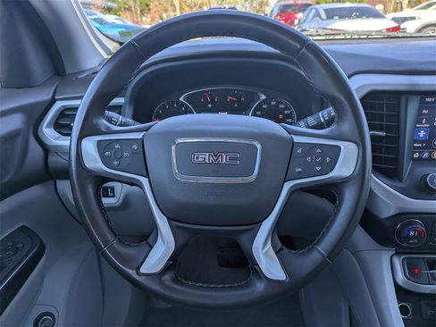 Used 2023 GMC Acadia SLT image 22