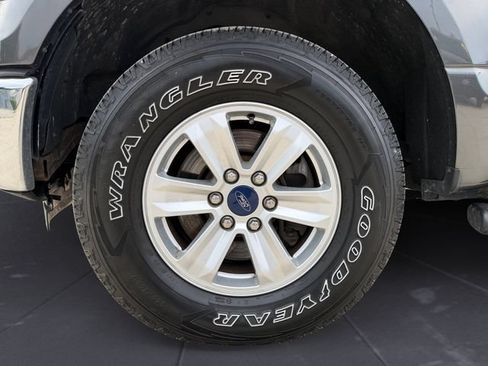 Used 2015 Ford F150 XLT w/ Trailer Tow Package AWD/4WD image 14
