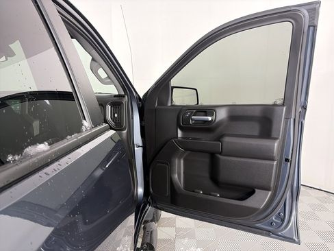 Used 2021 Chevrolet Silverado 1500 Custom w/ LPO, Dark Essentials Package image 26