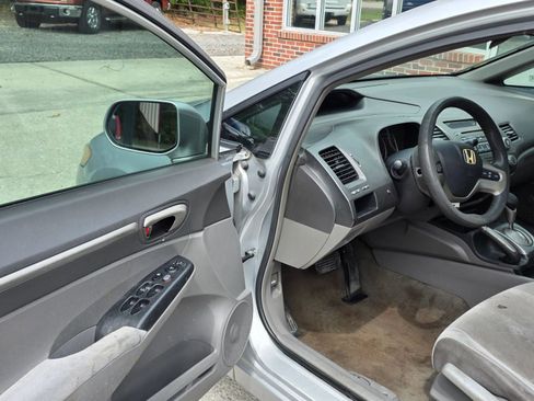 Used 2007 Honda Civic EX image 10