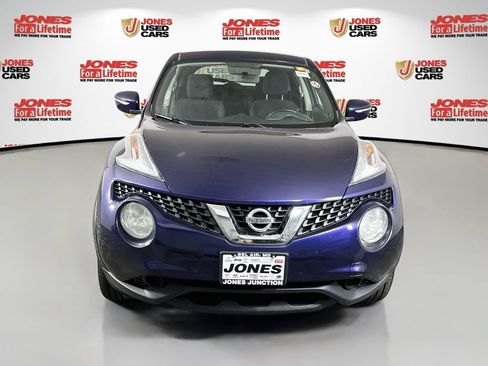 Used 2016 Nissan Juke SV AWD/4WD image 11
