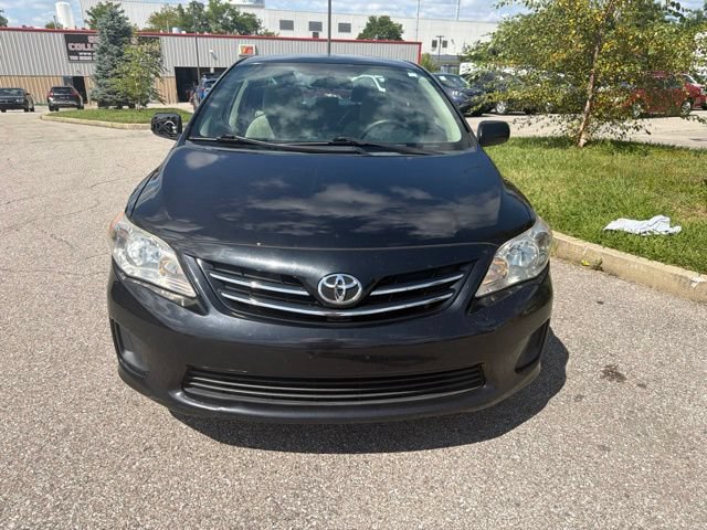 Used 2013 Toyota Corolla LE FWD image 2