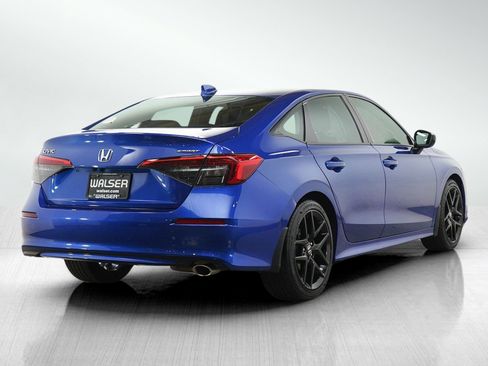 Used 2023 Honda Civic Sport image 5