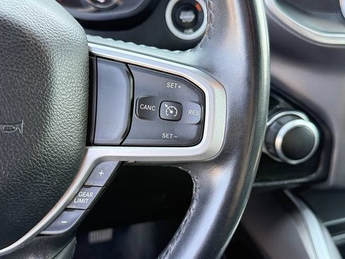 Used 2022 RAM 1500 Big Horn AWD/4WD image 18